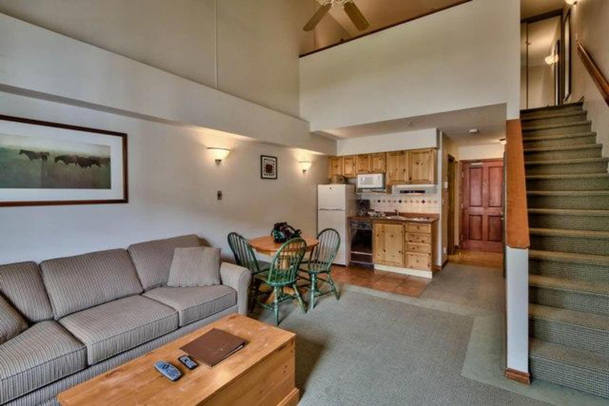Hearthstone Lodge Sun Peaks Luaran gambar